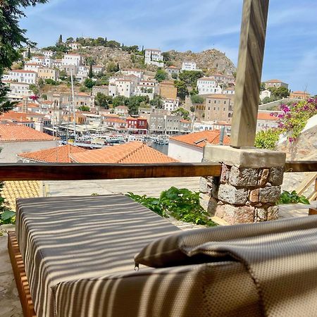 Portadelmare Deluxe Suites Hydra  Exteriör bild