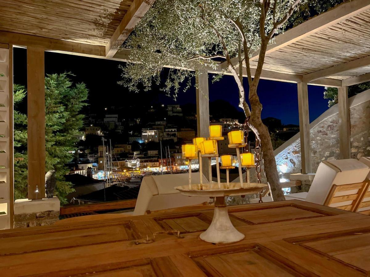 Portadelmare Deluxe Suites Hydra  Exteriör bild