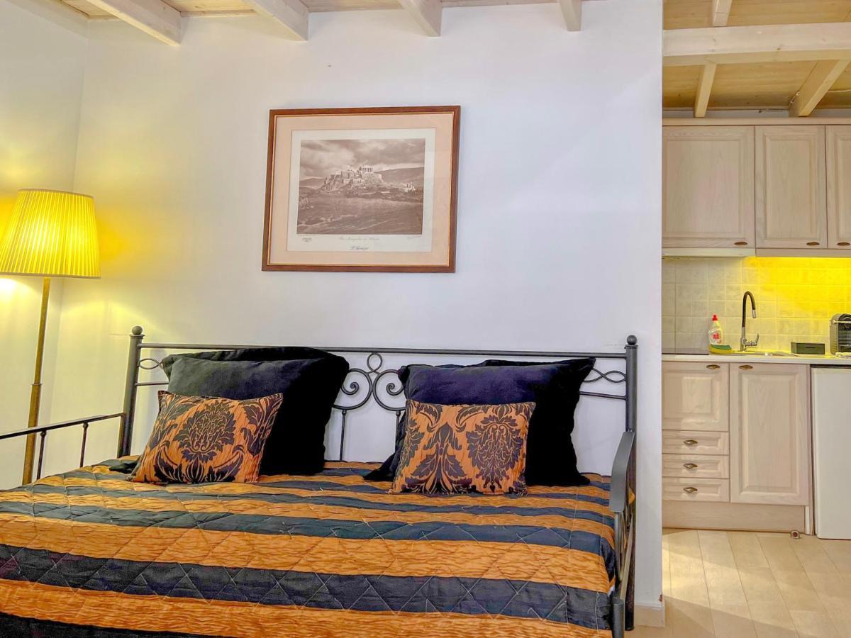 Portadelmare Deluxe Suites Hydra  Exteriör bild